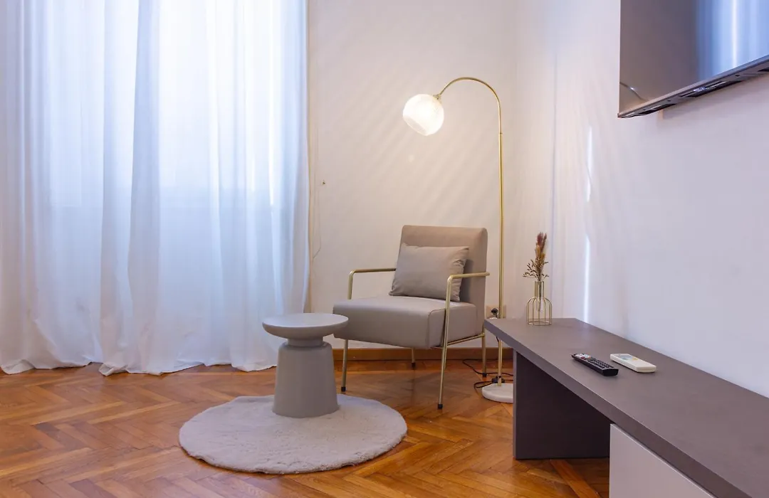 Milan Royal Suites - Centro Cadorna-1